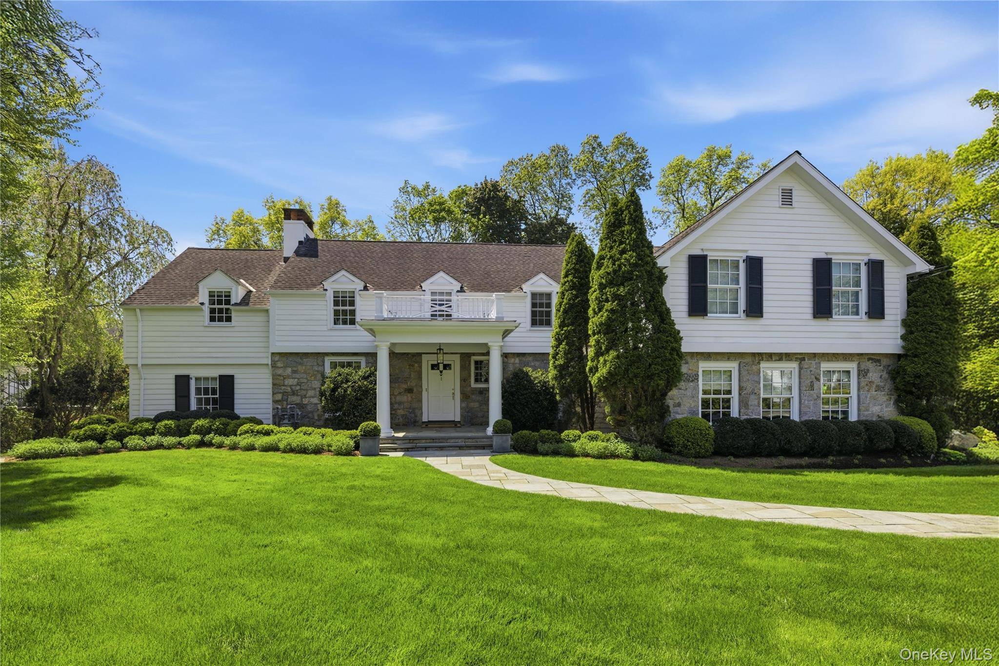 5 Bedroom Home for Sale in RYE - New York - USA - 1
