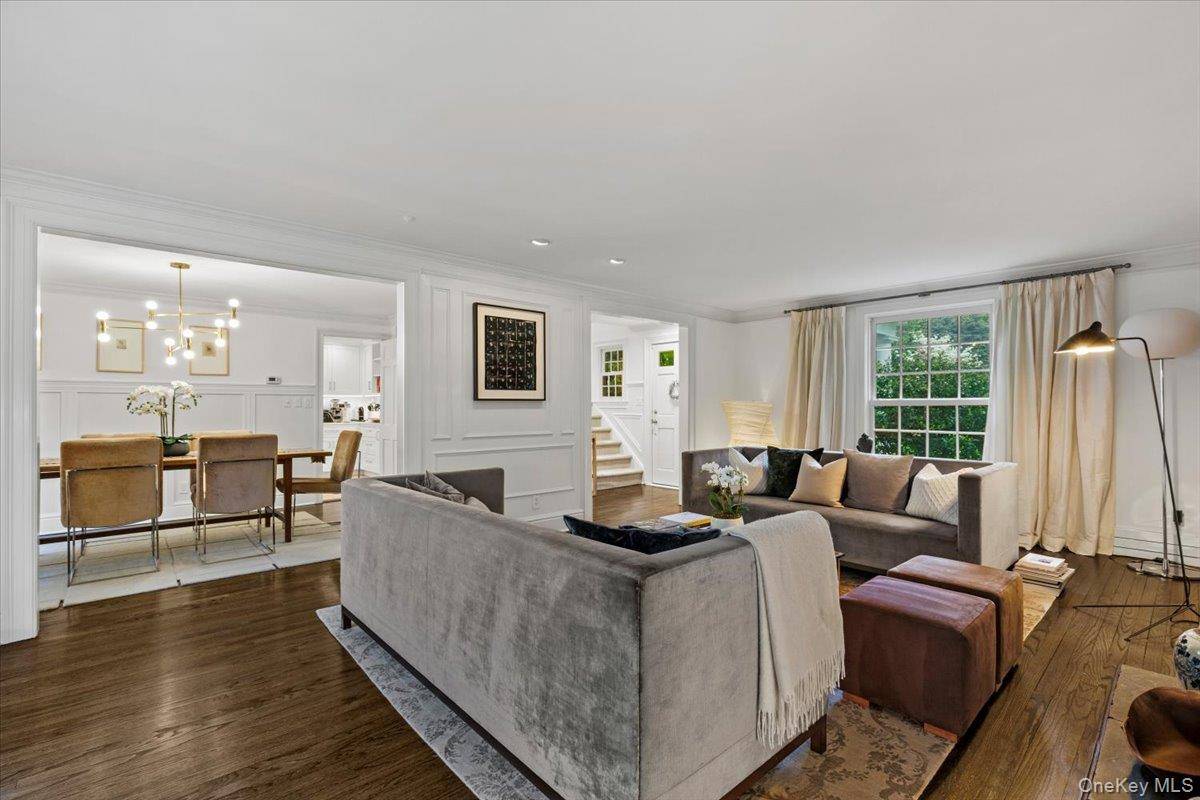 5 Bedroom Home for Sale in RYE - New York - USA - 3