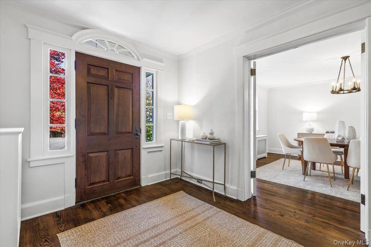 5 Bedroom Home for Sale in RYE - New York - USA - 4