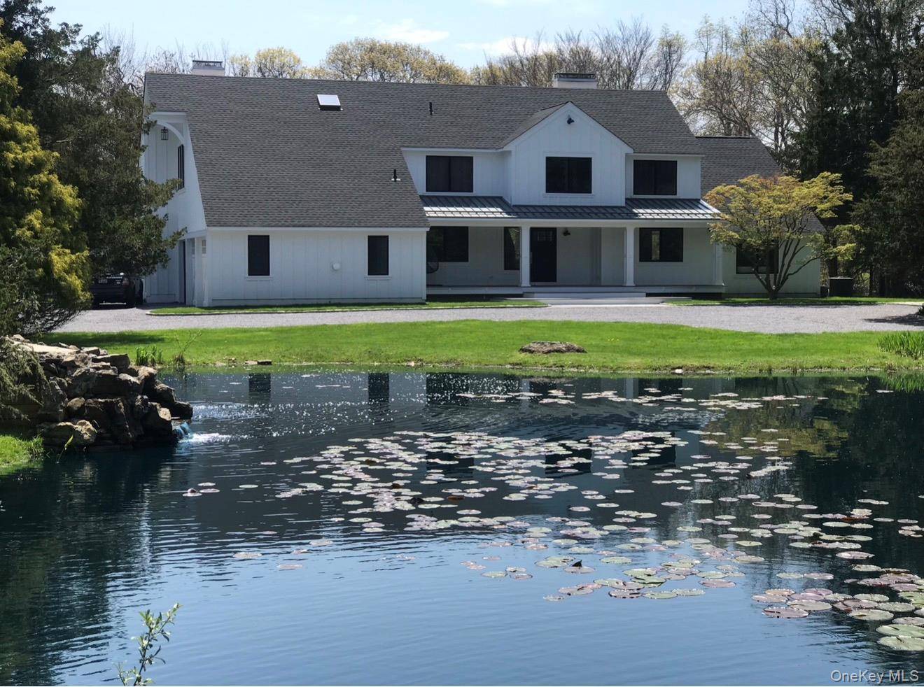 Casa com 5 Quartos à Venda em Sag Harbor - Nova Iorque - EUA - 1