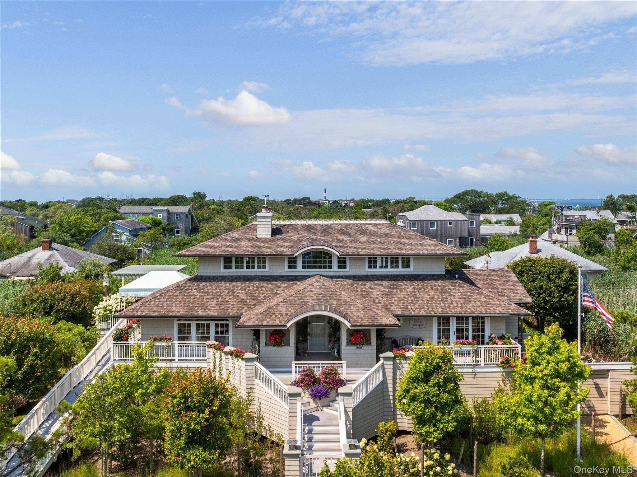 Casa de 5 Dormitorios en Venta en Saltaire, Fire Island, NY - 2