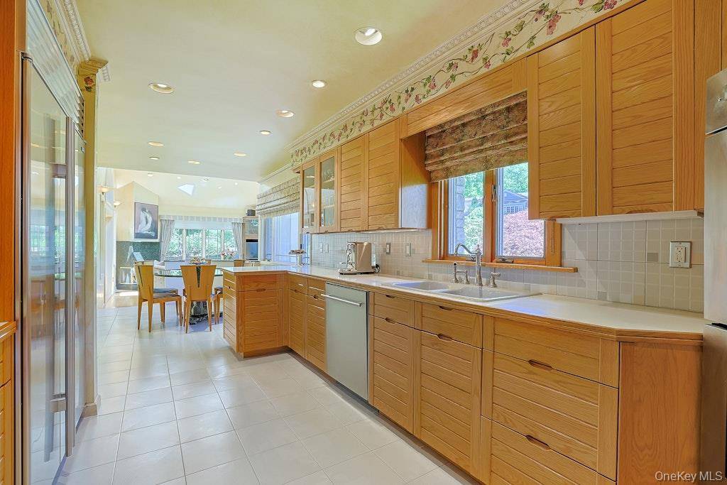 Casa de 5 Dormitorios en Venta en Scarsdale - Nueva York - EE. UU. - 4