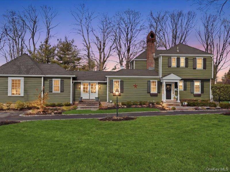 Casa de 5 Dormitorios en Venta en Setauket - Nueva York - EE. UU. - 2
