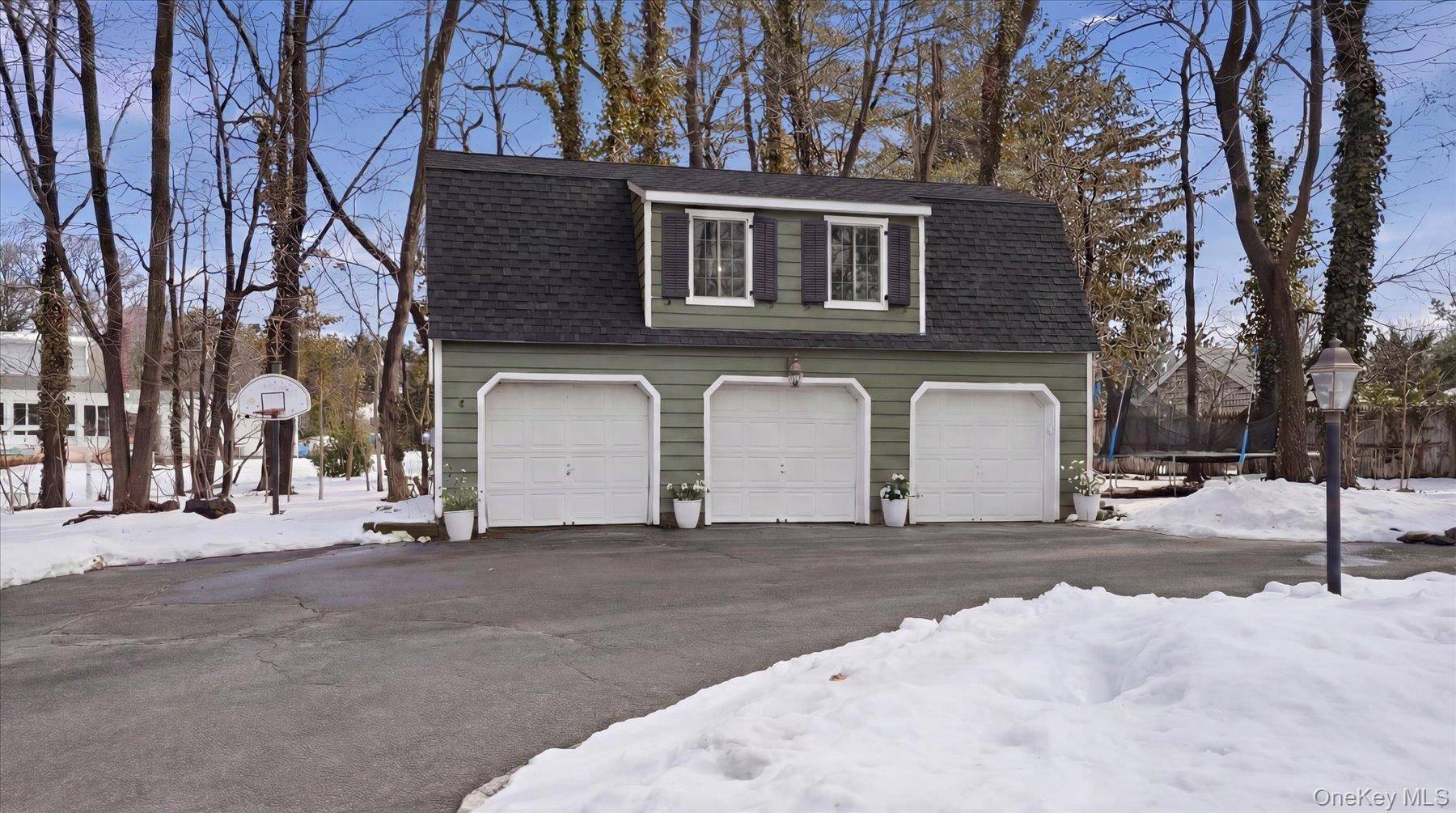 Casa de 5 Dormitorios en Venta en Setauket - Nueva York - EE. UU. - 5