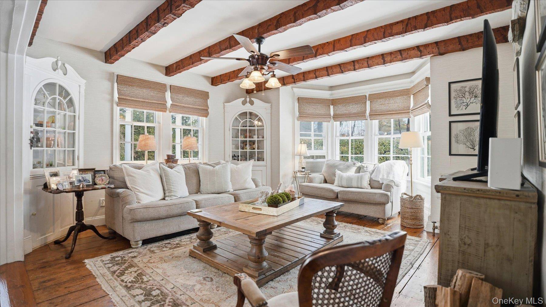Casa de 5 Dormitorios en Venta en Setauket - Nueva York - EE. UU. - 8