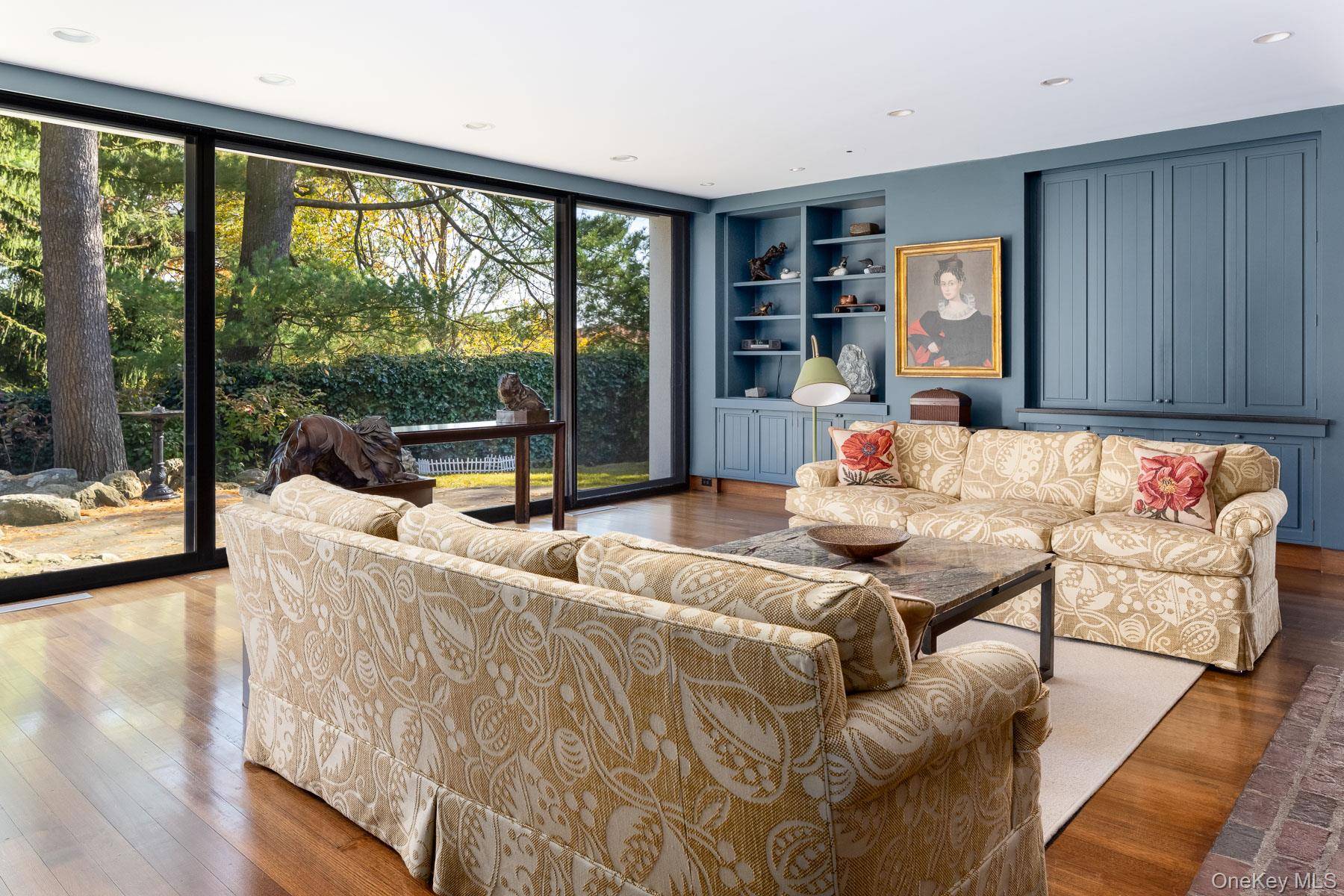 5 Bedroom Home for Sale in Sleepy Hollow - NY - USA - 8