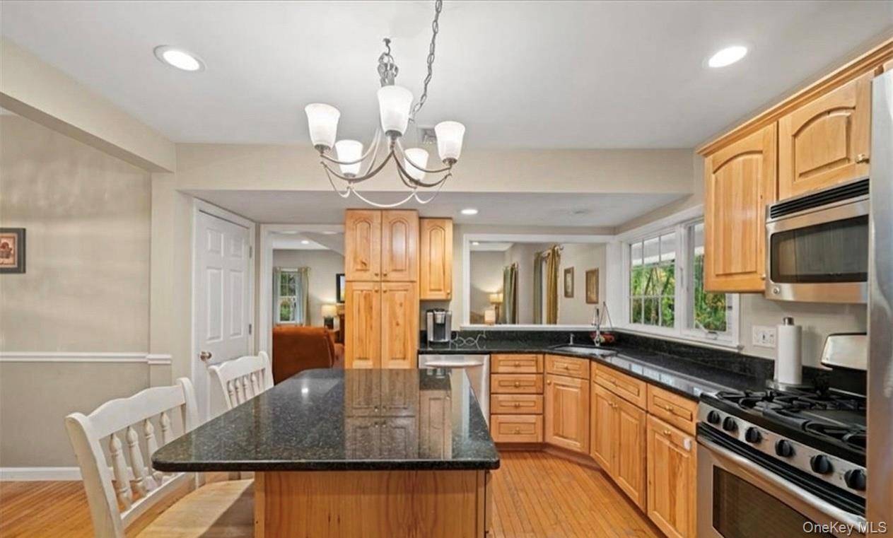 Casa com 5 Quartos à Venda em Sloatsburg - Nova Iorque - EUA - 2
