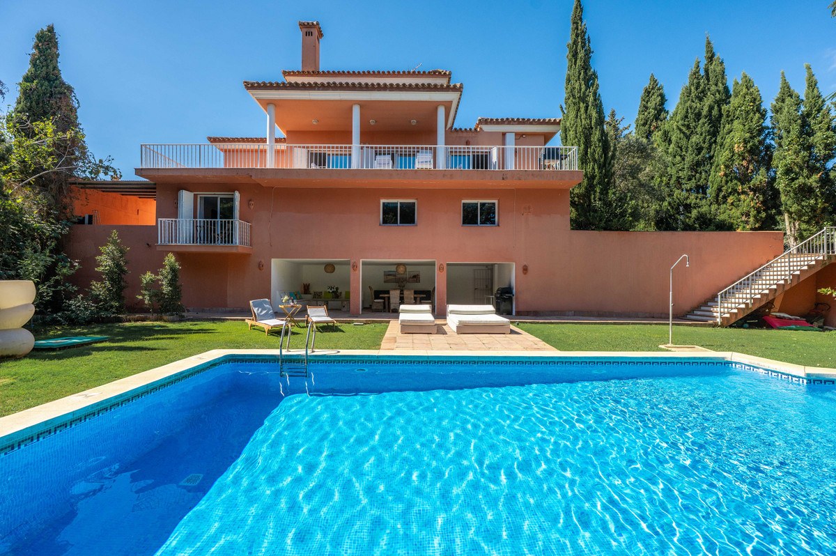 Maison de 5 Chambres à Vendre à Sotogrande, Costa del Sol - 1