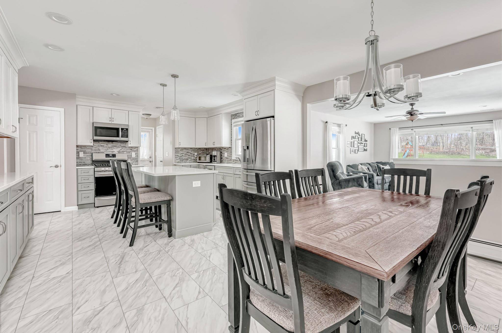 Casa de 5 Dormitorios en Venta en Suffern - Nueva York - EE. UU. - 5