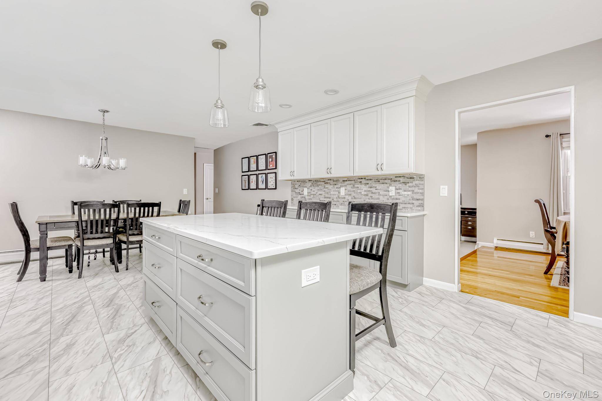 Casa de 5 Dormitorios en Venta en Suffern - Nueva York - EE. UU. - 6