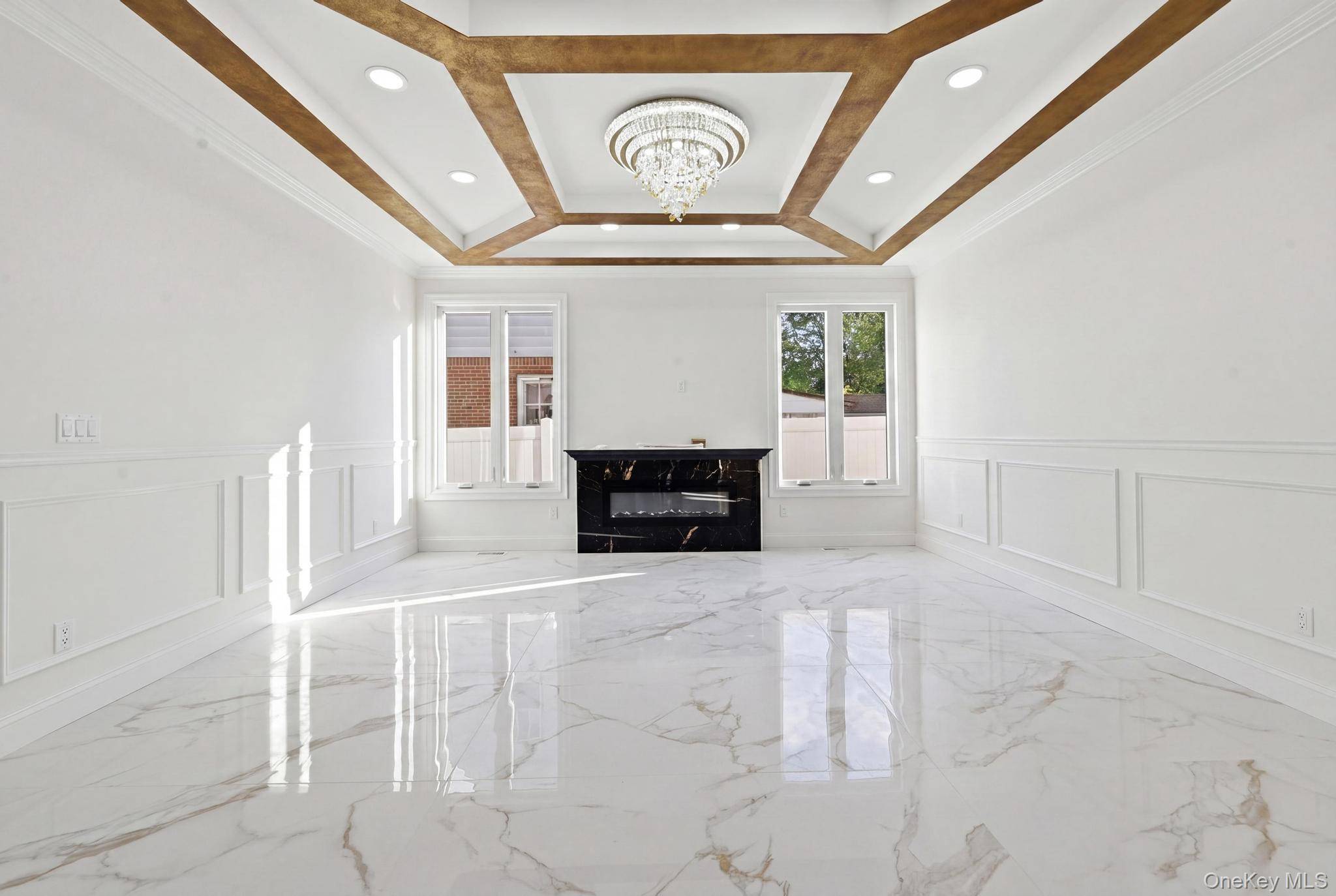 Casa de 5 Dormitorios en Venta en Valley Stream - Nueva York - EE. UU. - 6