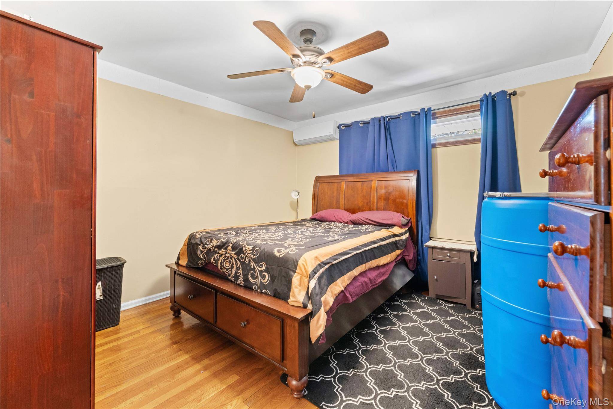 Casa com 5 Quartos à Venda em West Hempstead - Nova Iorque - EUA - 8