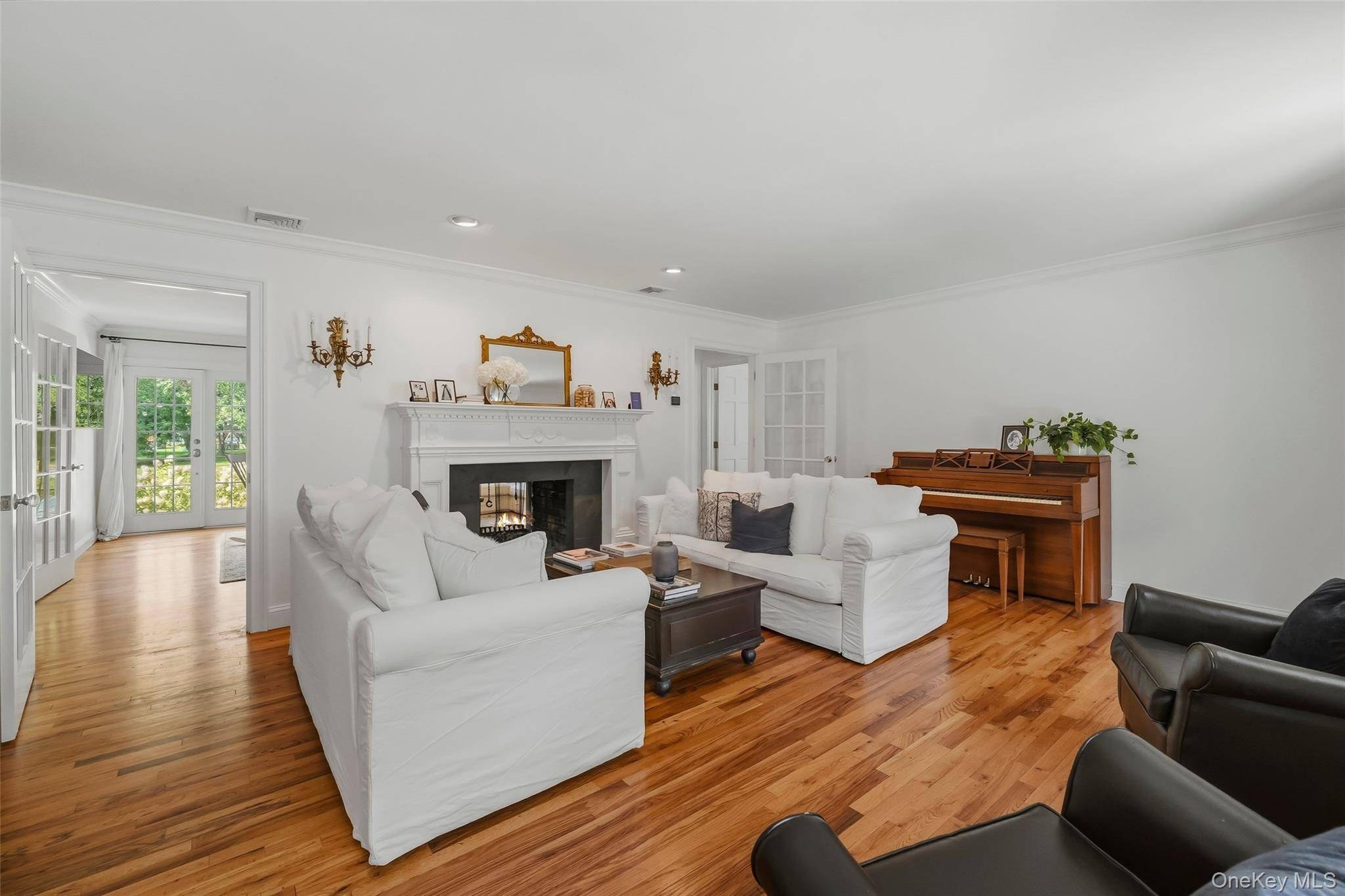 Casa com 5 Quartos à Venda em West Nyack - Nova Iorque - EUA - 8