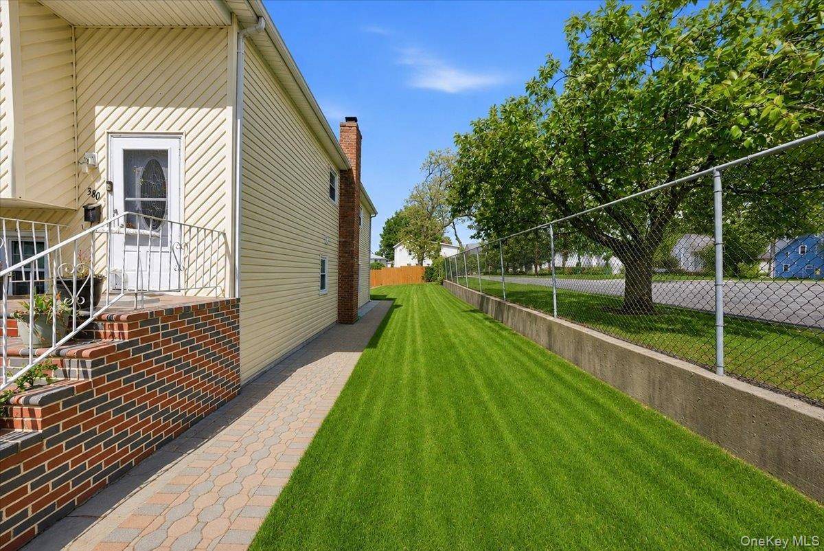 Casa com 5 Quartos à Venda em Westbury - Nova Iorque - EUA - 3