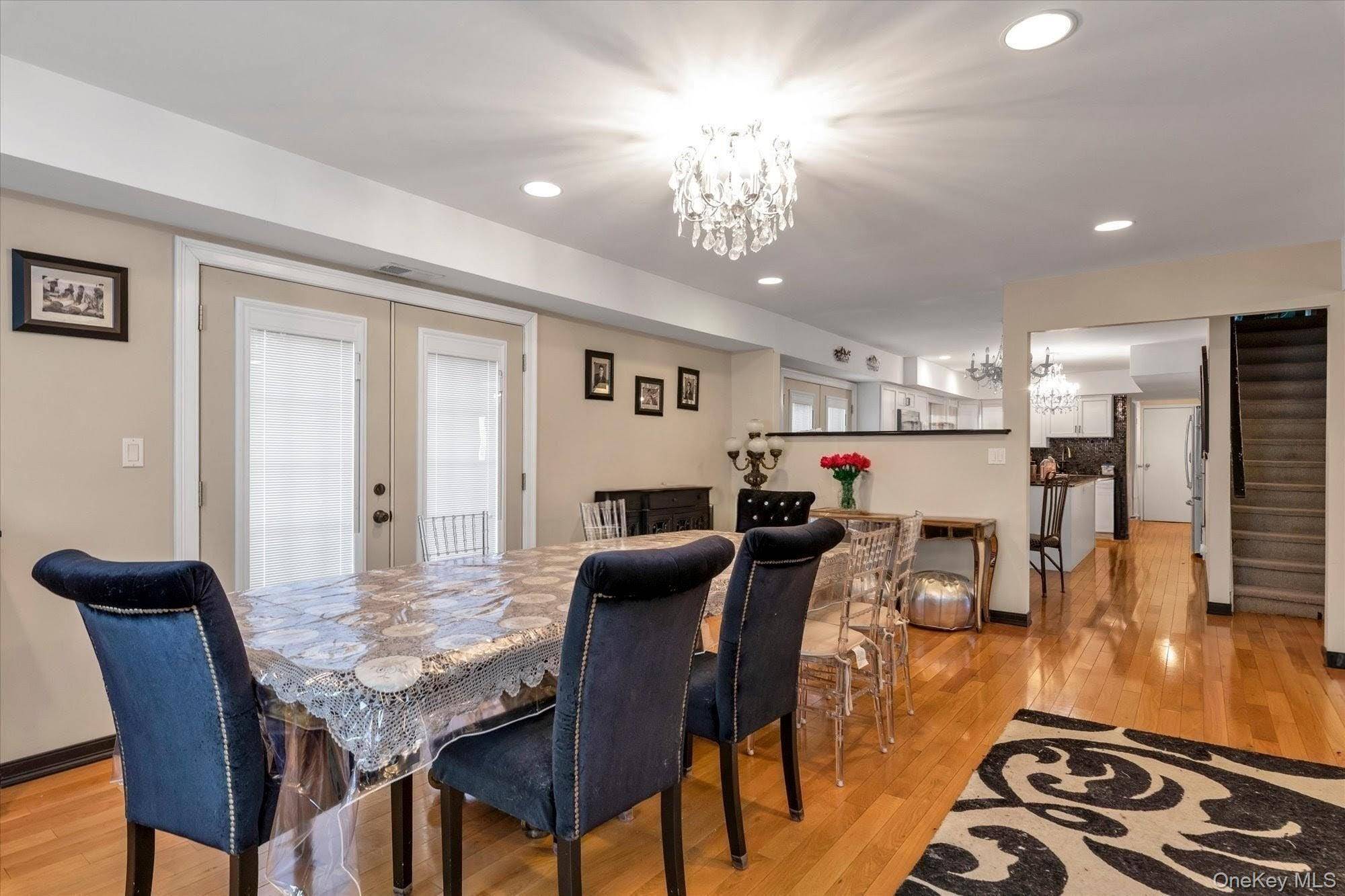 Casa de 5 Dormitorios en Venta en Woodsburgh - Nueva York - EE. UU. - 7