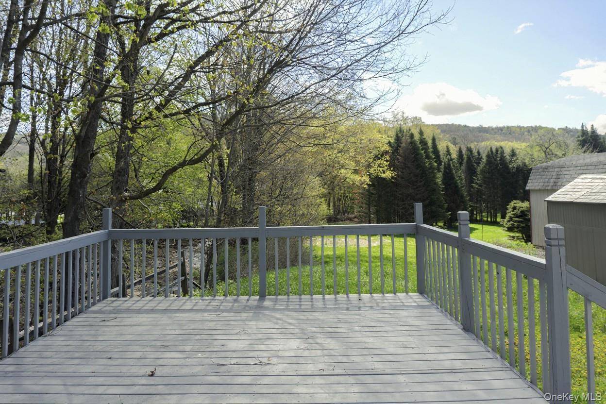 Casa de 5 Dormitorios en Venta en Youngsville - Nueva York - EE. UU. - 8