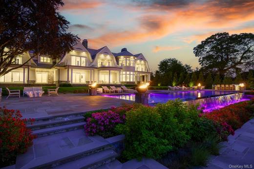 Maison de 6 Chambres au Bord de l'Eau à Vendre à East Setauket - NY - USA - 3