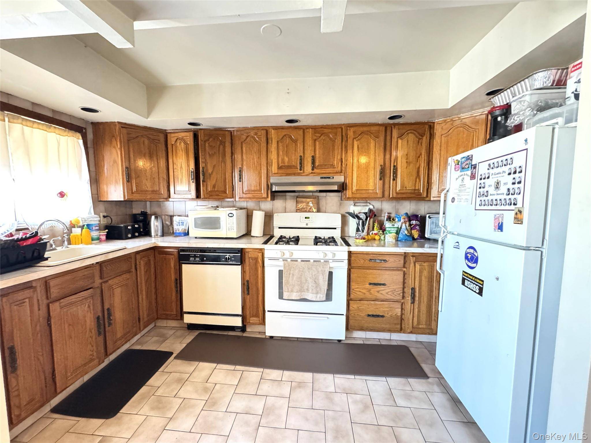 Casa com 6 Quartos à Beira-Mar à Venda em Howard Beach - Nova Iorque - EUA - 4