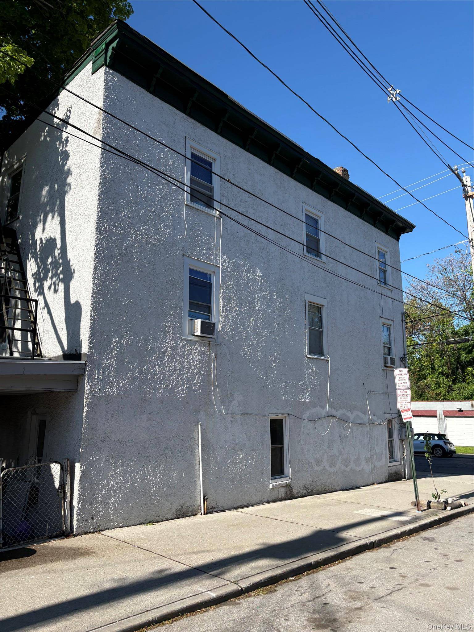 Casa com 6 Quartos à Beira-Mar à Venda em Newburgh - Nova Iorque - EUA - 4