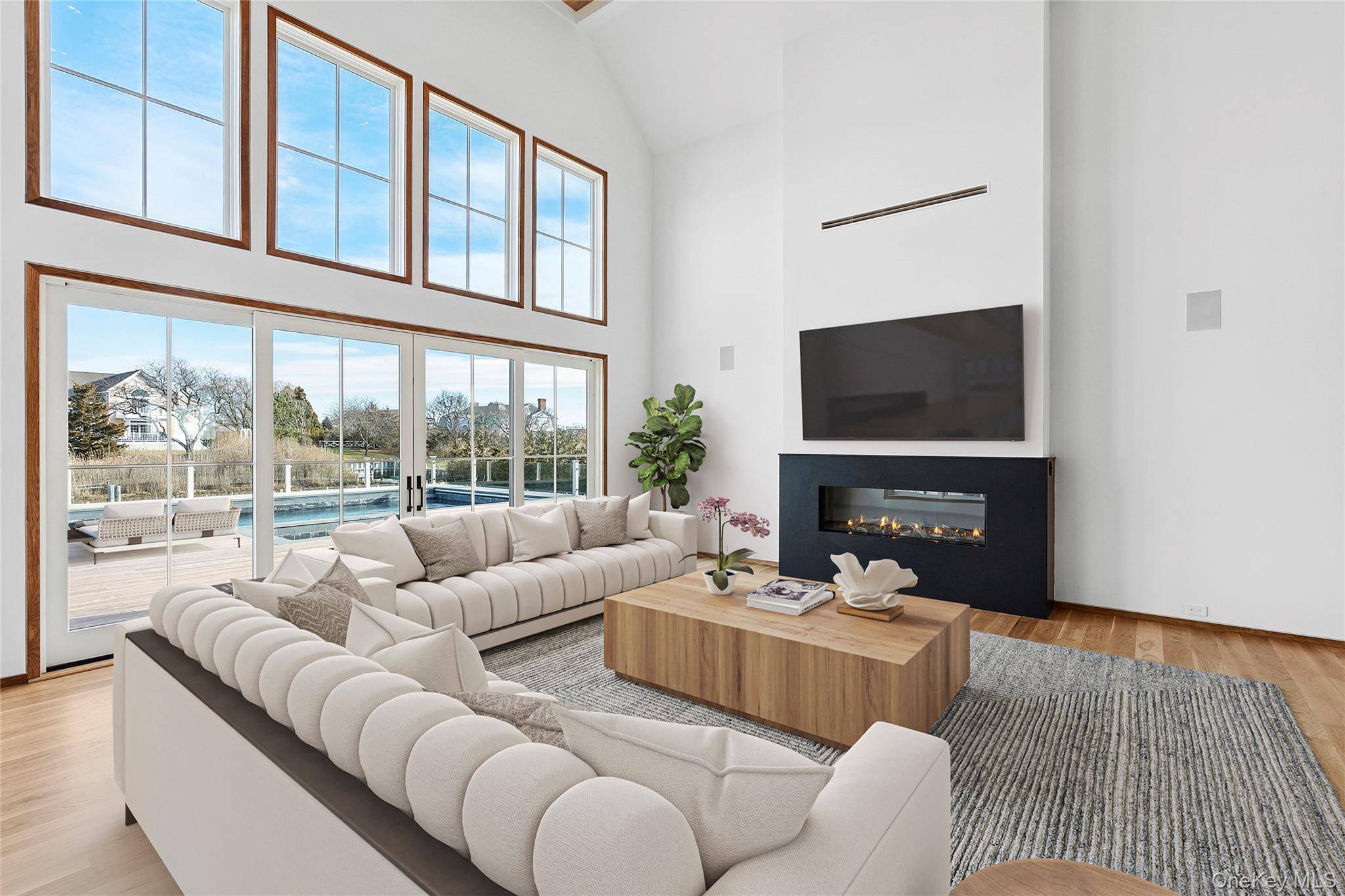 Casa com 6 Quartos à Beira-Mar à Venda em Quogue, NY, EUA - 6