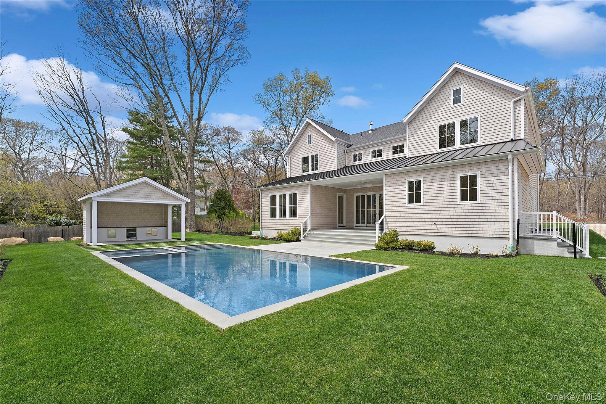 6 Bedroom Oceanfront Home for Sale in Sag Harbor - New York - USA - 1