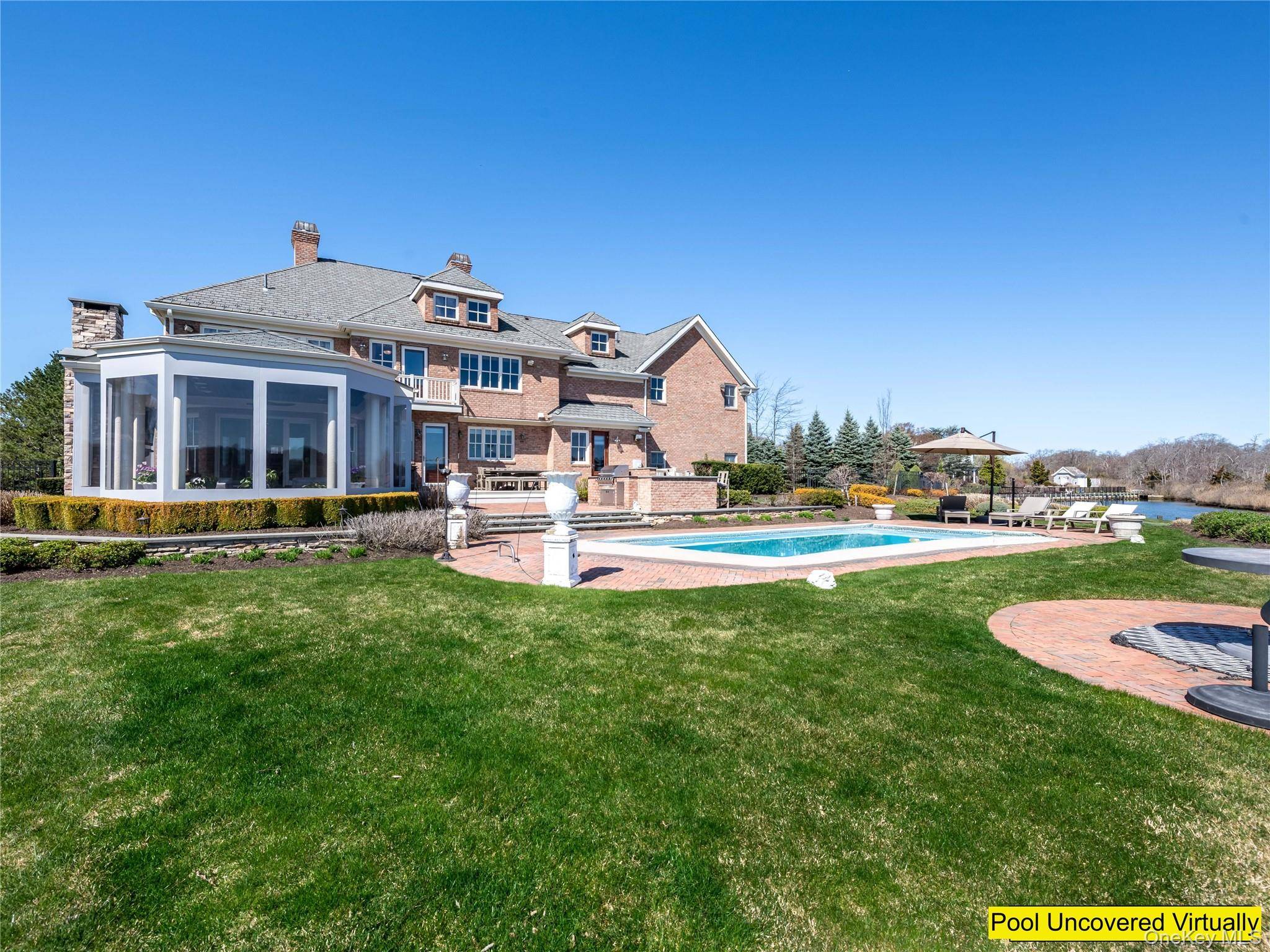 Casa com 6 Quartos à Beira-Mar à Venda em West Islip - Nova Iorque - EUA - 5