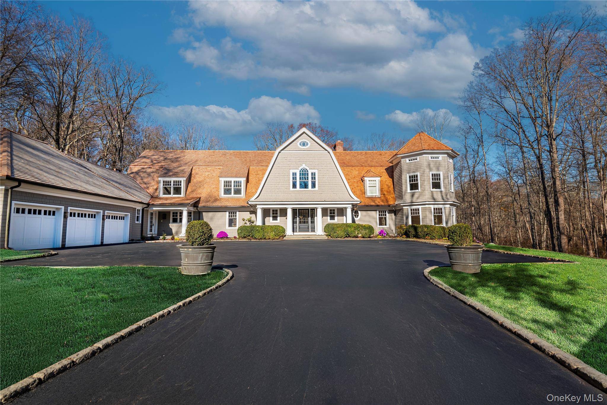 Casa de 6 Dormitorios en Venta en Armonk - Nueva York - EE. UU. - 1