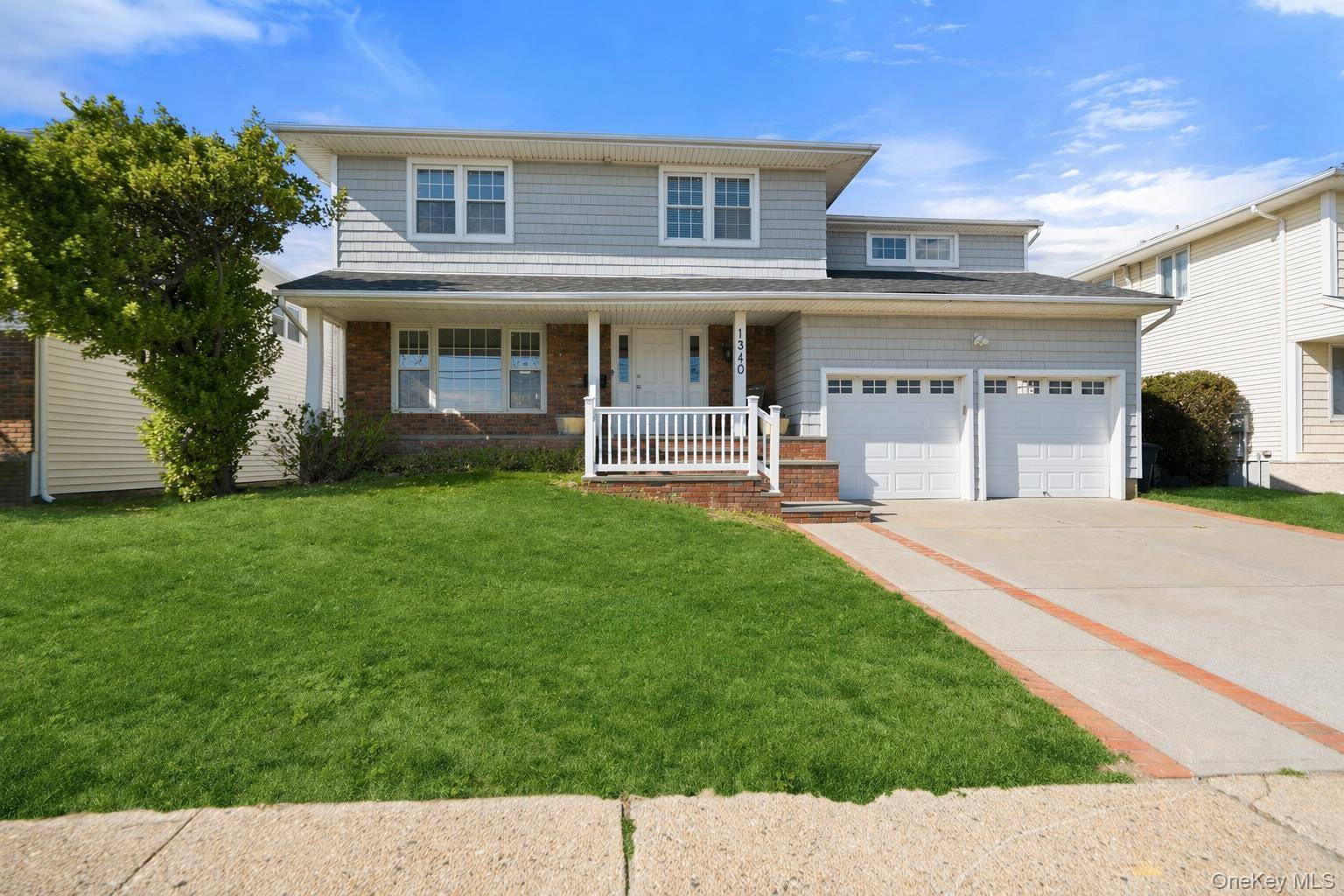 6 Bedroom Home for Sale in Atlantic Beach - New York - USA - 1