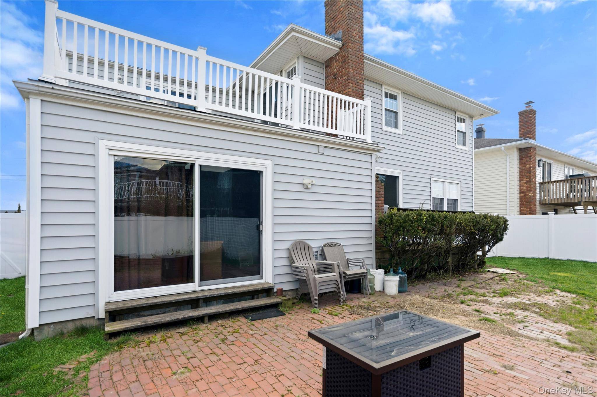 6 Bedroom Home for Sale in Atlantic Beach - New York - USA - 3