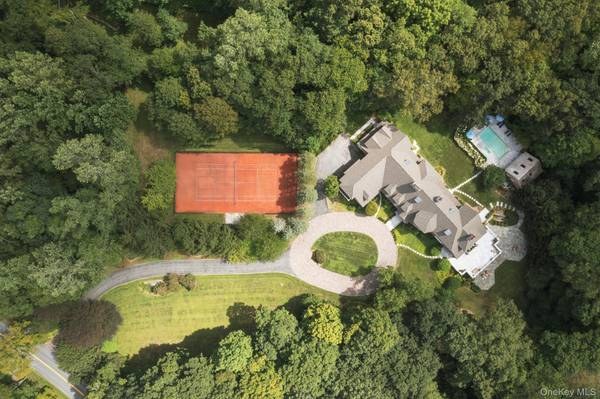 Casa com 6 Quartos à Venda em Bedford - Nova Iorque - EUA - 4