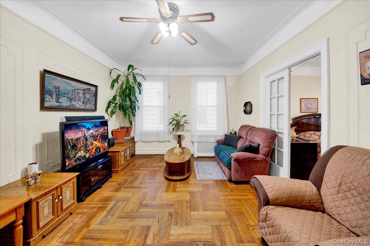 Casa com 6 Quartos à Venda em Bronx - Nova Iorque - EUA - 8