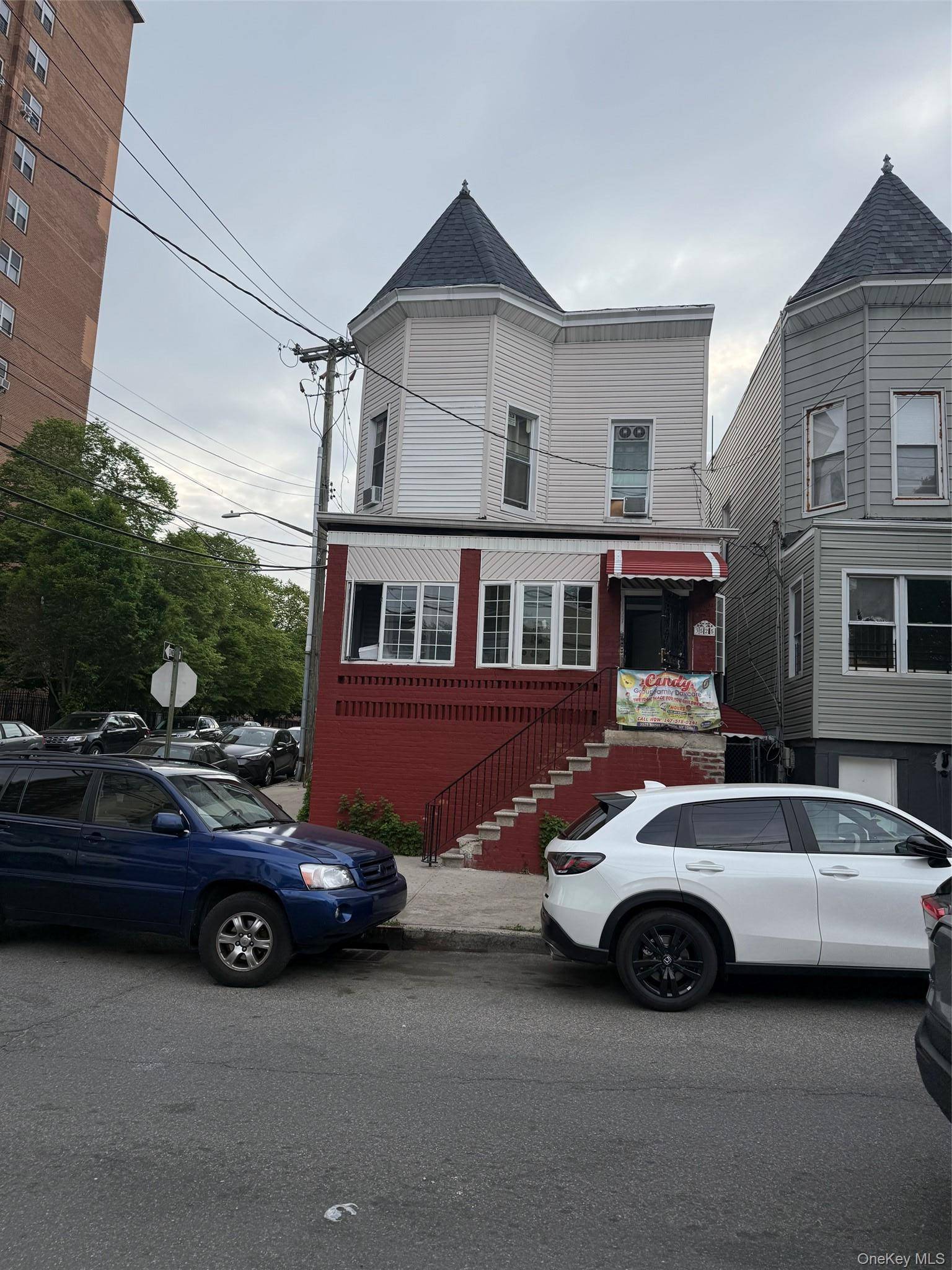 Casa com 6 Quartos à Venda em Bronx - Nova Iorque - EUA - 2
