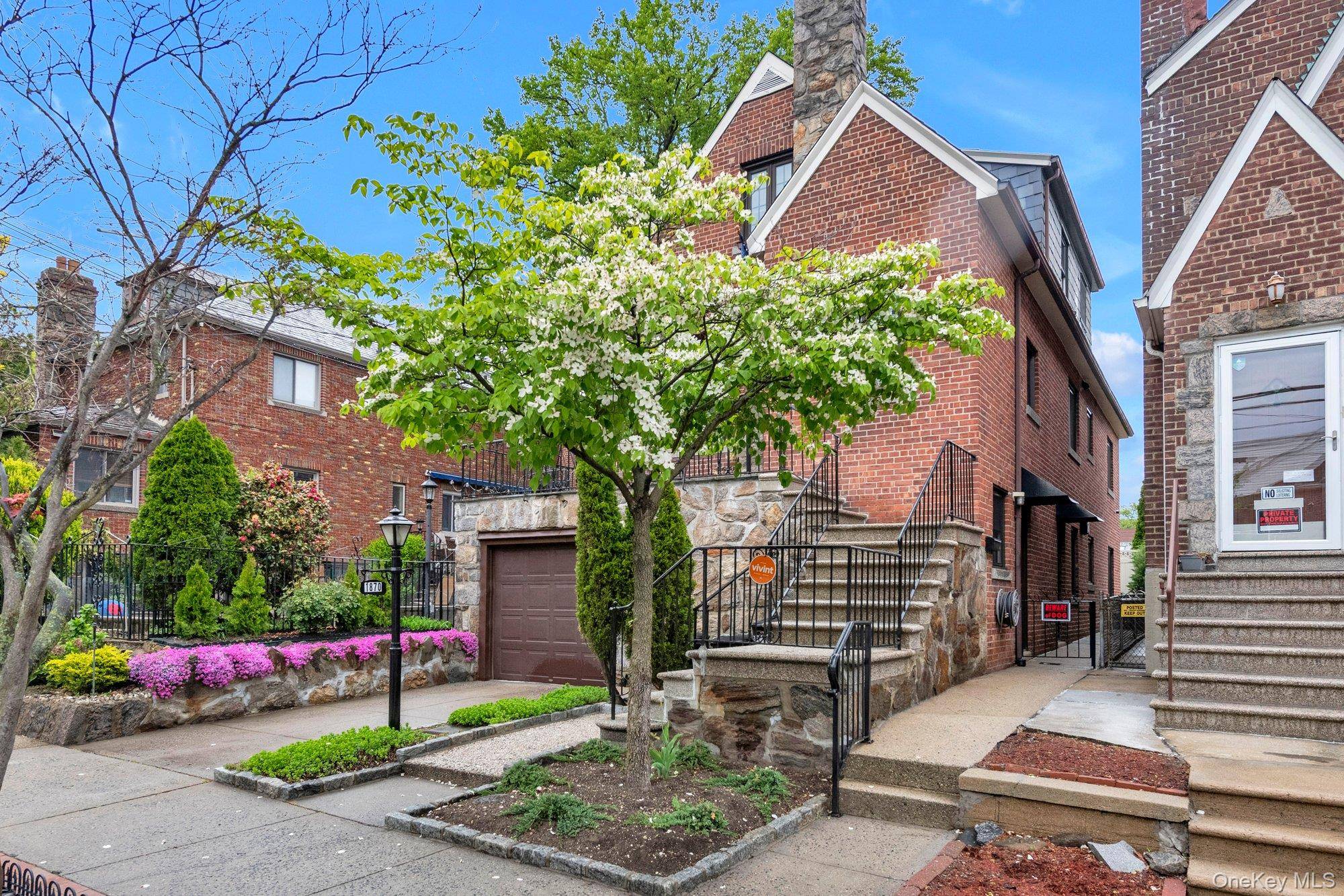 Casa com 6 Quartos à Venda em Bronx - Nova Iorque - EUA - 2