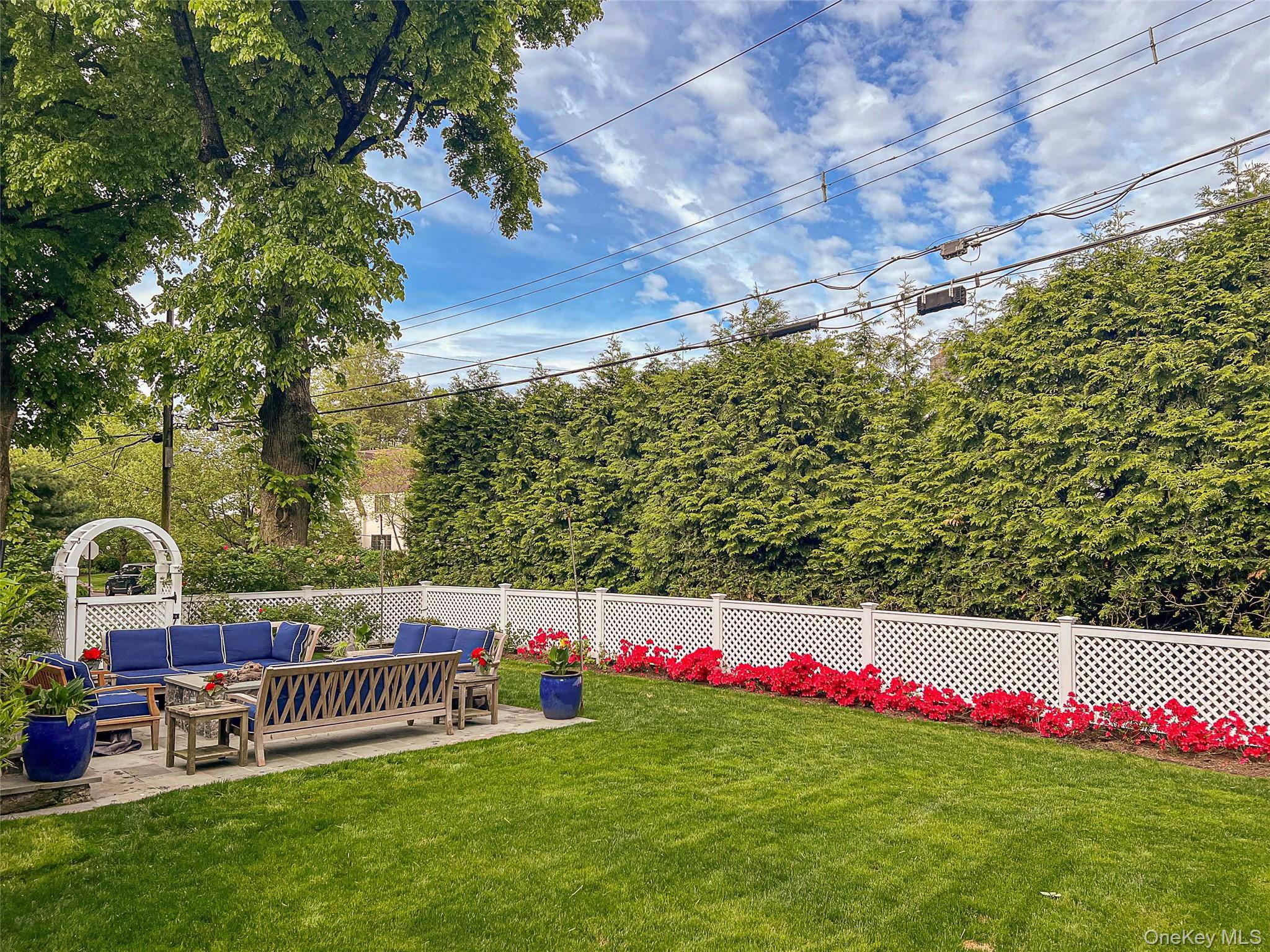 6 Bedroom Home for Sale in Bronxville - New York - USA - 5