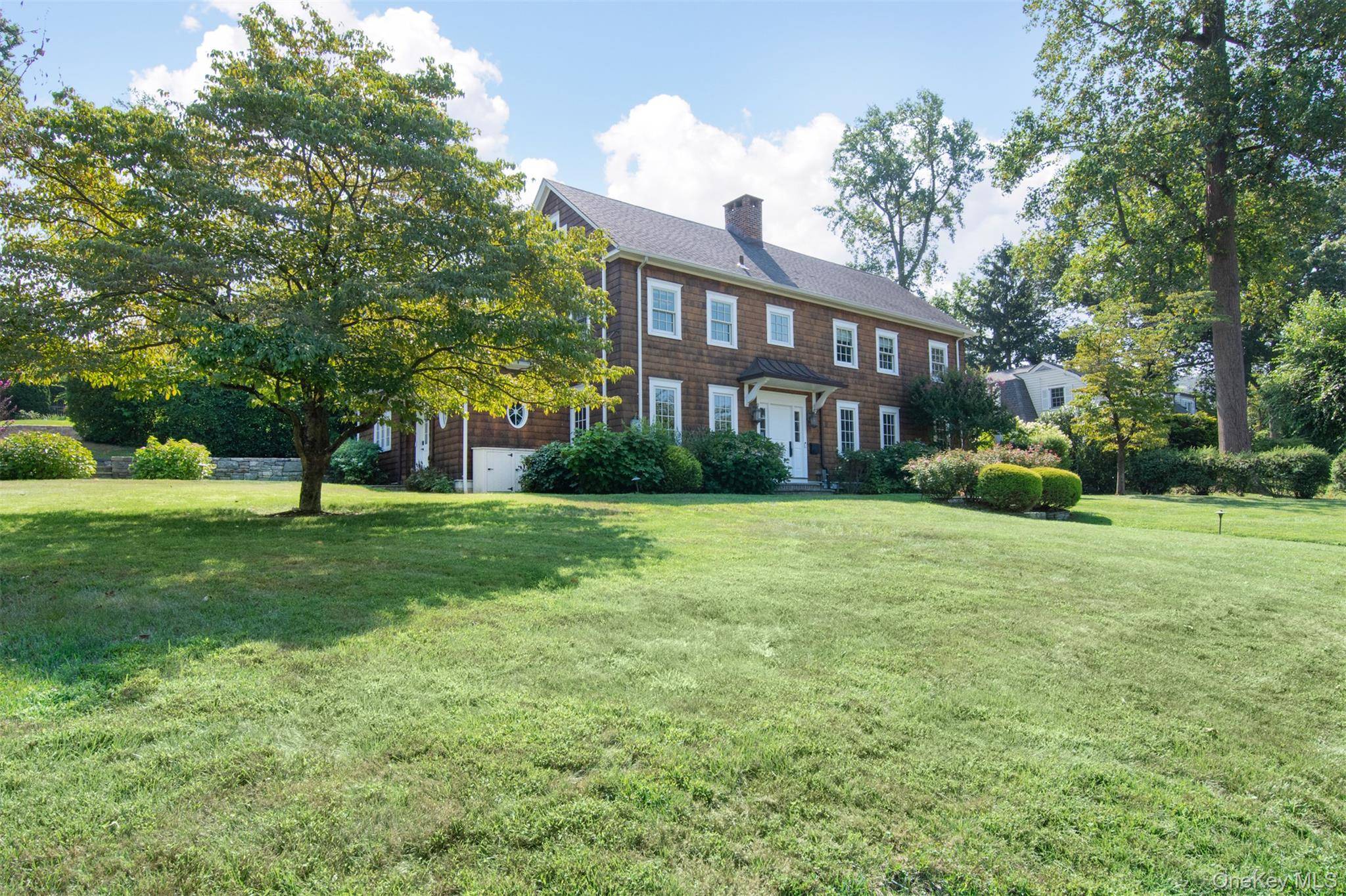 Casa com 6 Quartos à Venda em Bronxville - Nova Iorque - EUA - 2