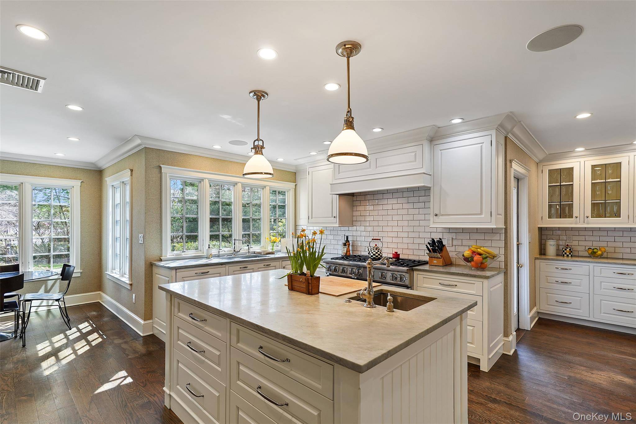 Casa de 6 Dormitorios en Venta en Bronxville - Nueva York - EE. UU. - 6
