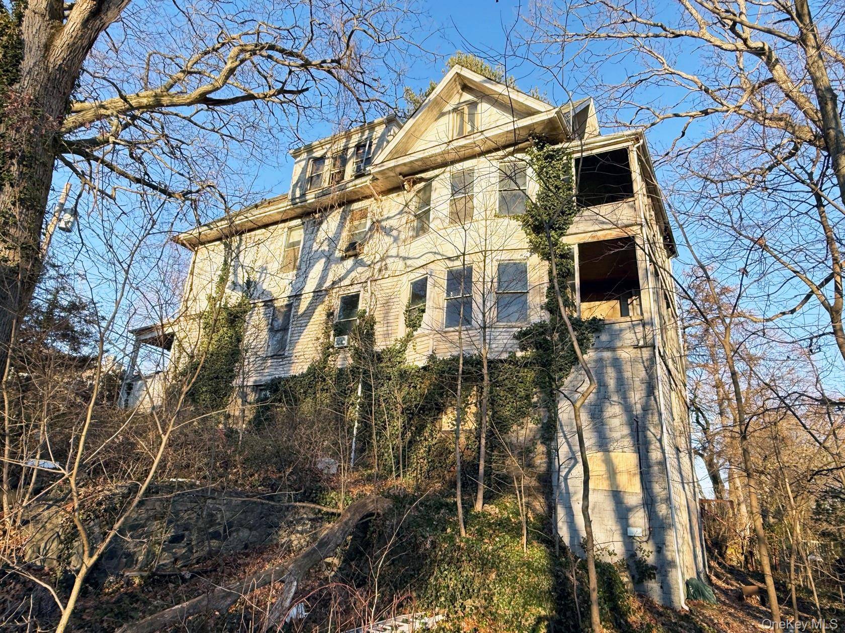 Casa de 6 Dormitorios en Venta en Bronxville - Nueva York - EE. UU. - 3