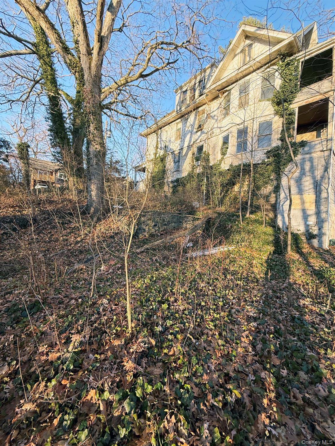Casa de 6 Dormitorios en Venta en Bronxville - Nueva York - EE. UU. - 6