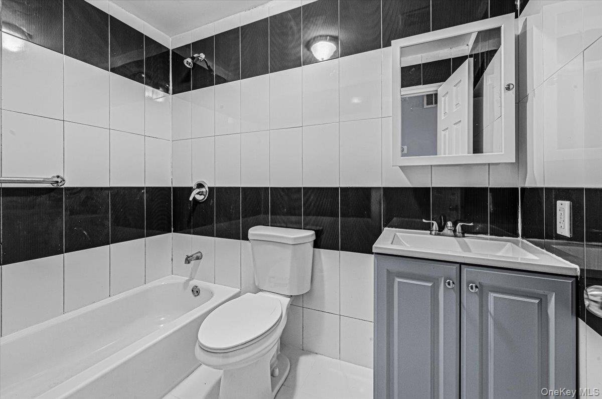 Casa com 6 Quartos à Venda em Brooklyn - Nova Iorque - EUA - 8