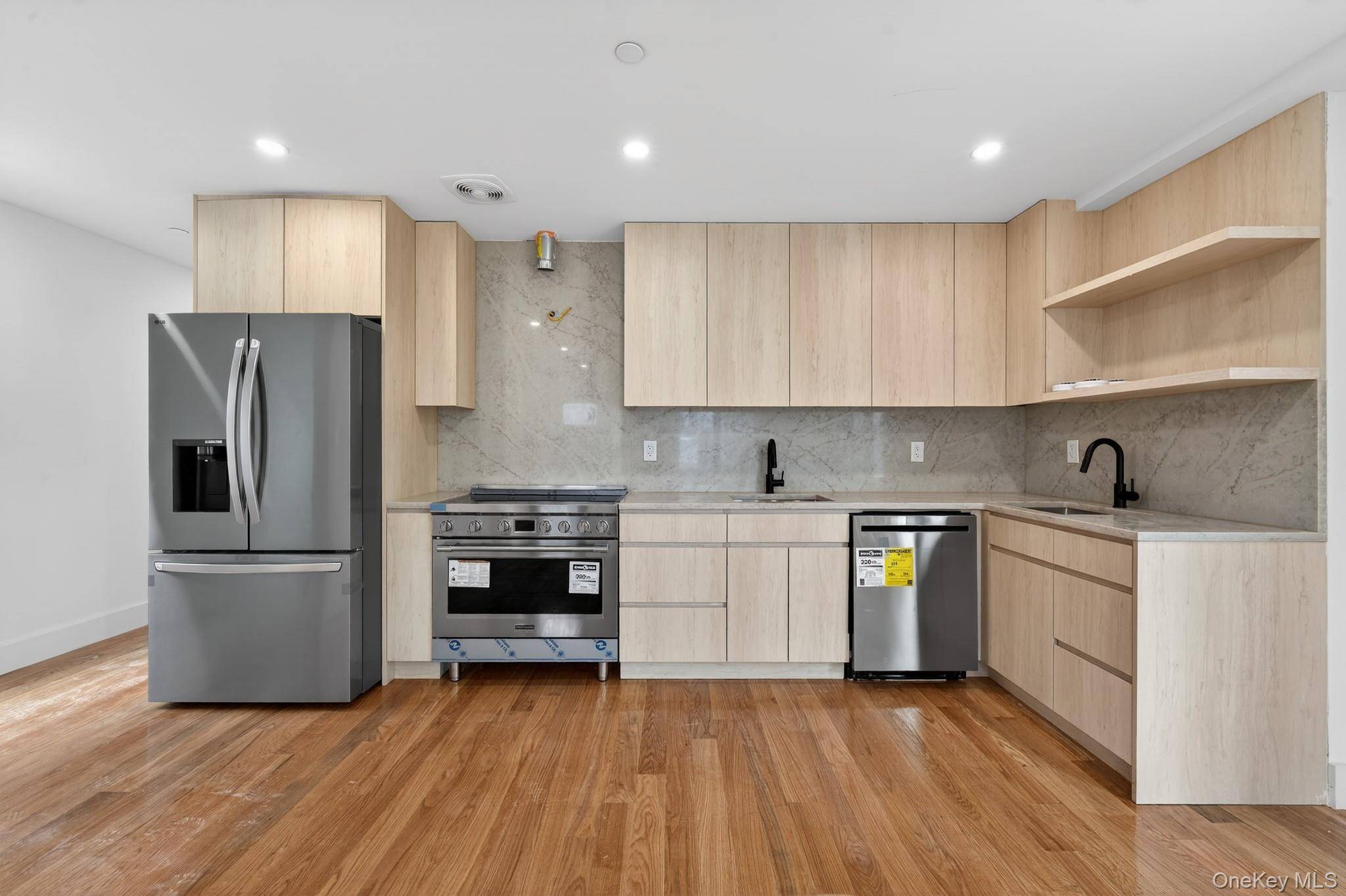 Casa com 6 Quartos à Venda em Brooklyn - Nova Iorque - EUA - 3