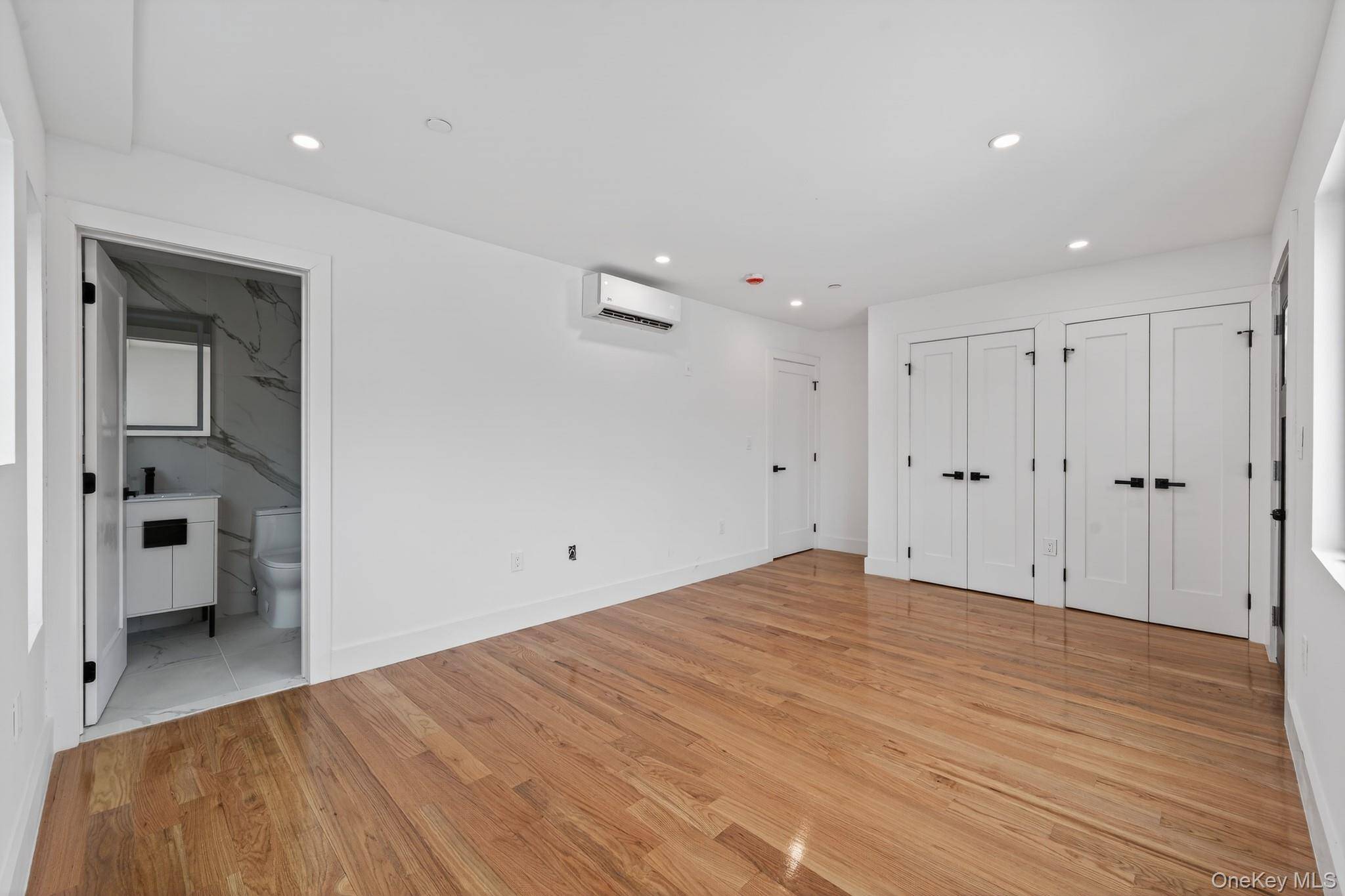 Casa com 6 Quartos à Venda em Brooklyn - Nova Iorque - EUA - 6