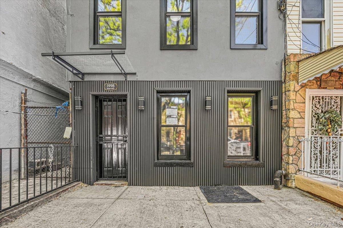 Casa com 6 Quartos à Venda em Brooklyn - Nova Iorque - EUA - 2