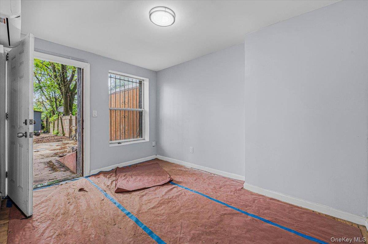 Casa com 6 Quartos à Venda em Brooklyn - Nova Iorque - EUA - 7