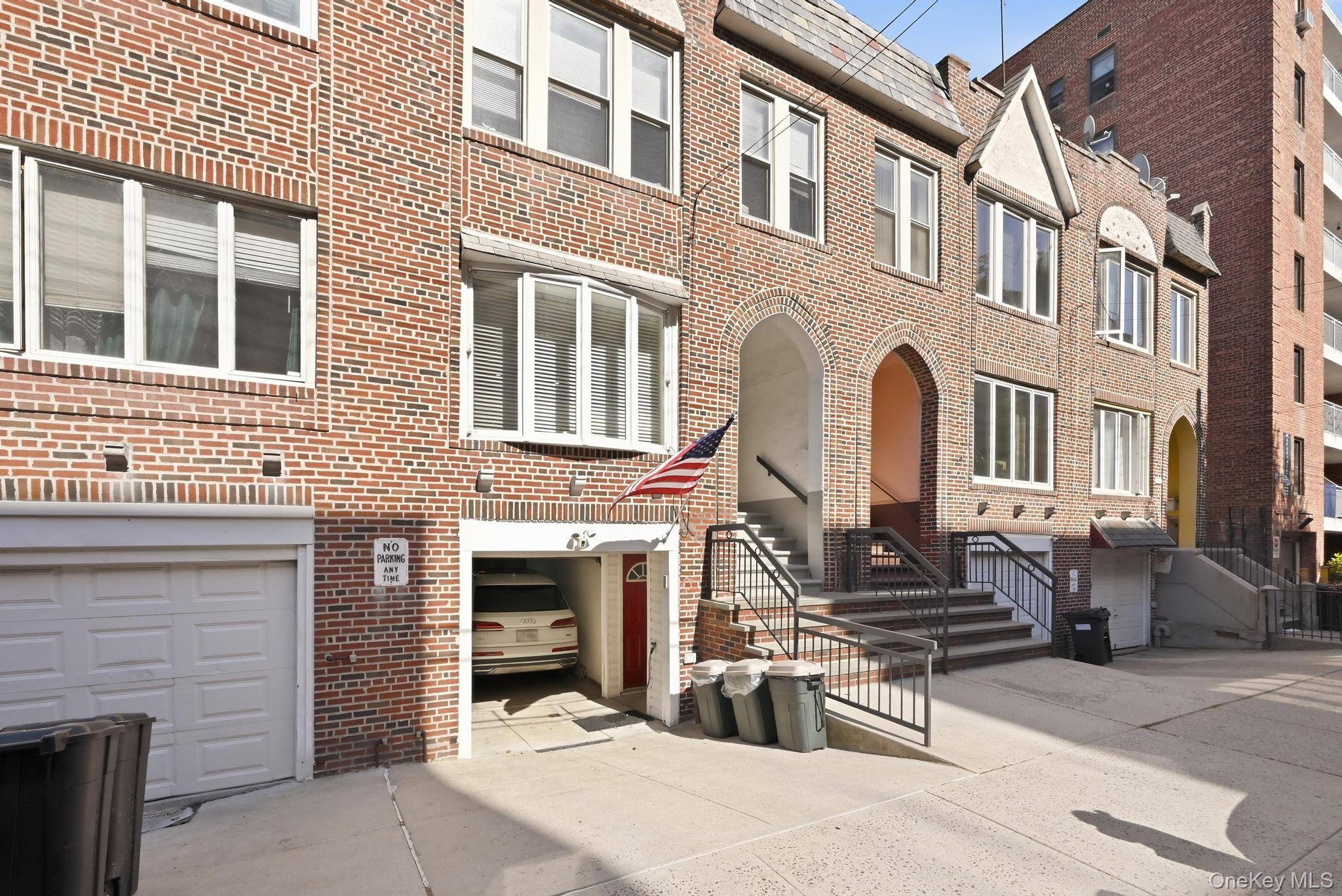 Casa com 6 Quartos à Venda em Brooklyn - Nova Iorque - EUA - 2