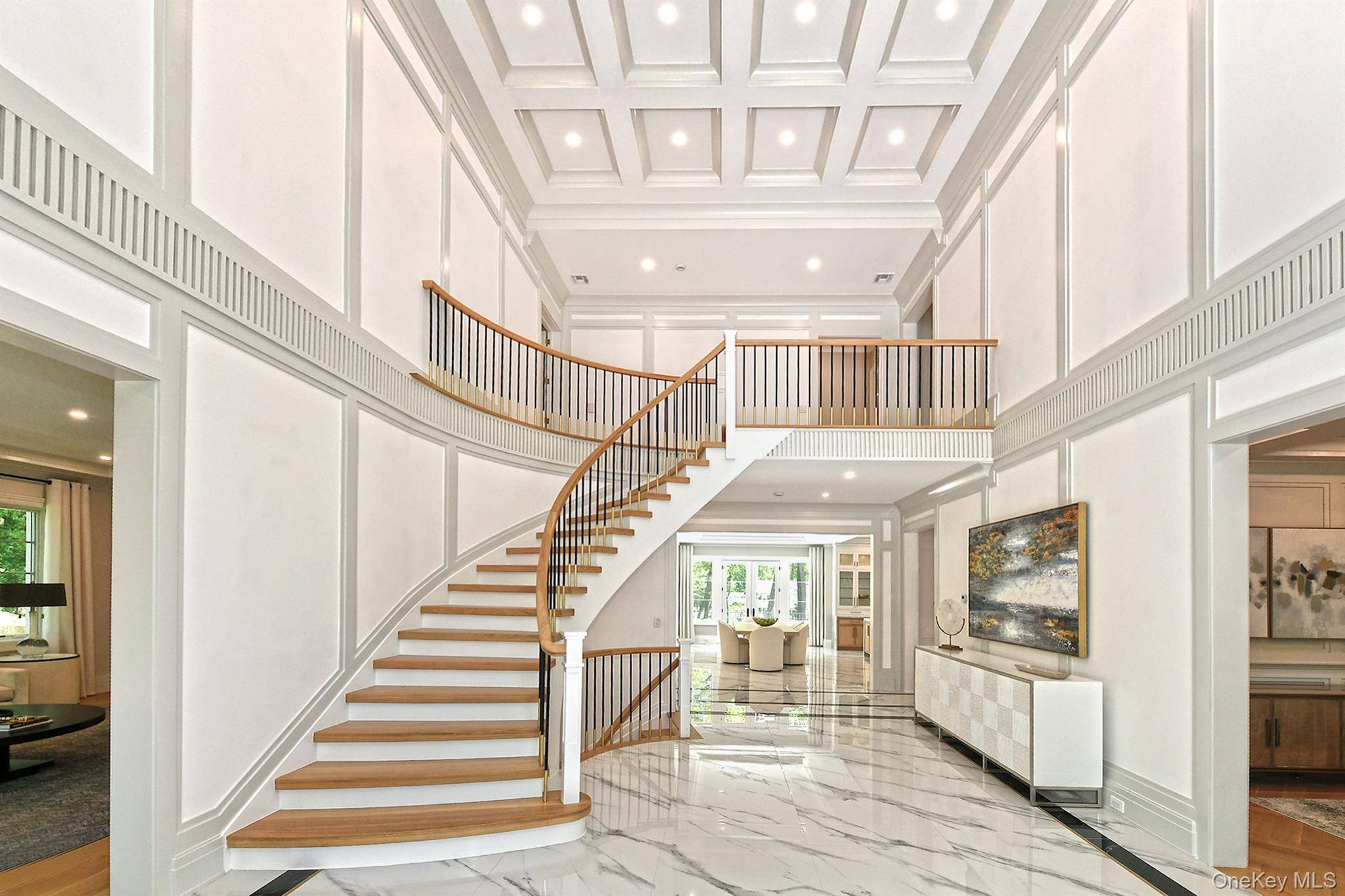 6 Bedroom Home for Sale in Brookville - New York - USA - 7