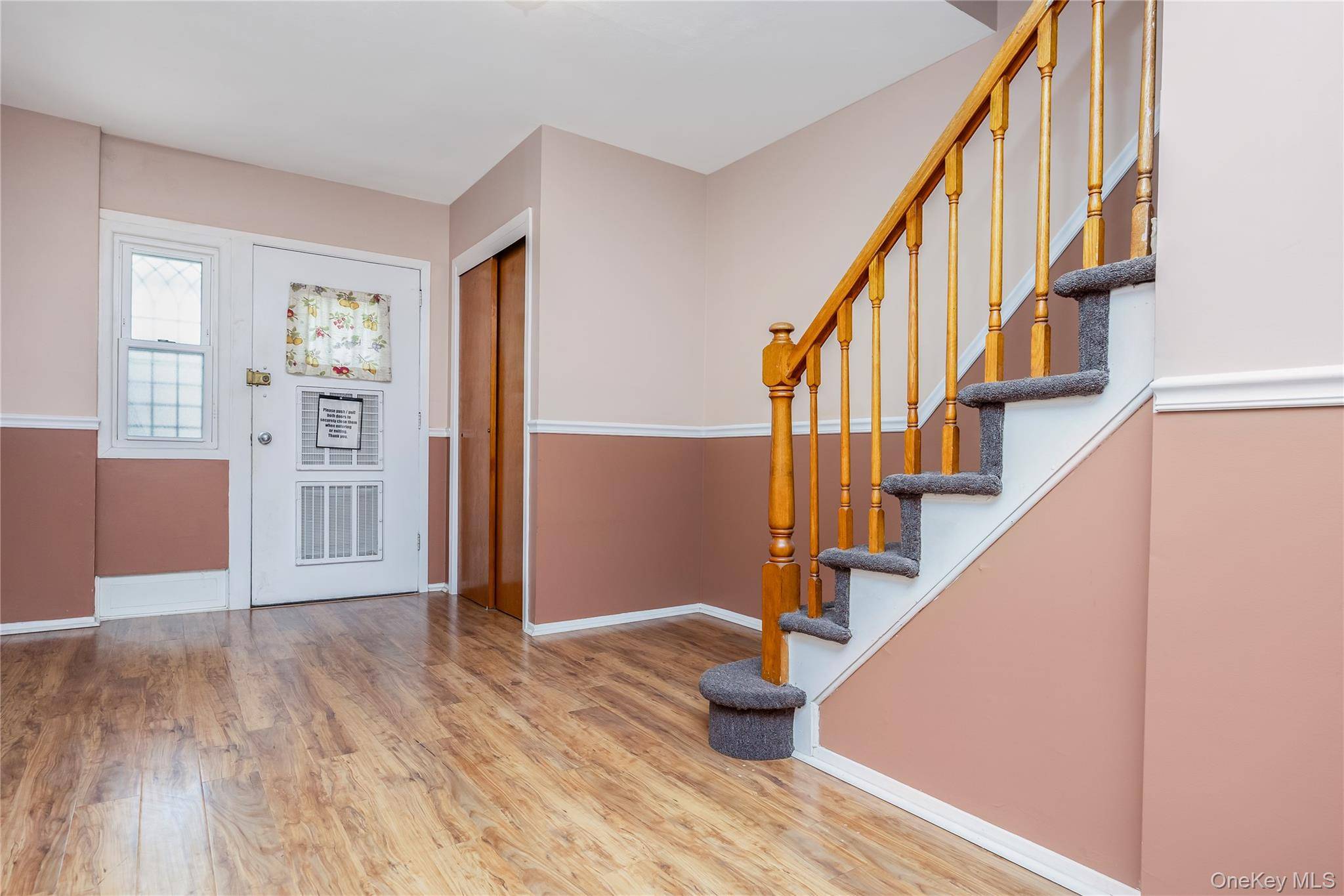Casa com 6 Quartos à Venda em East Elmhurst - Nova Iorque - EUA - 5