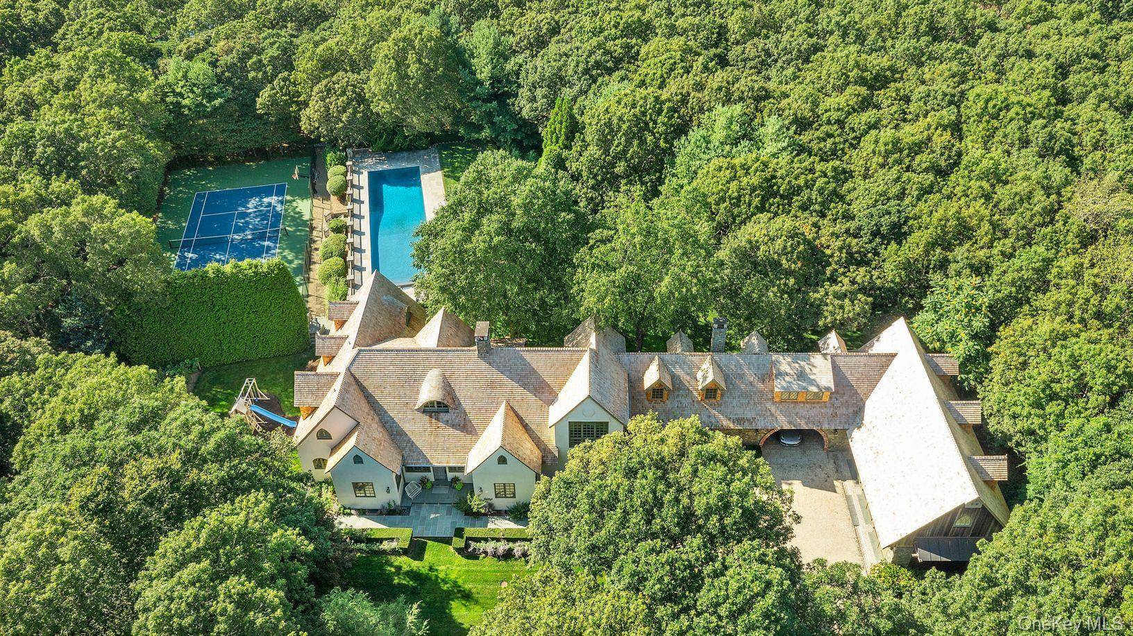 Casa de 6 Dormitorios en Venta en East Hampton - Nueva York - EE. UU. - 2