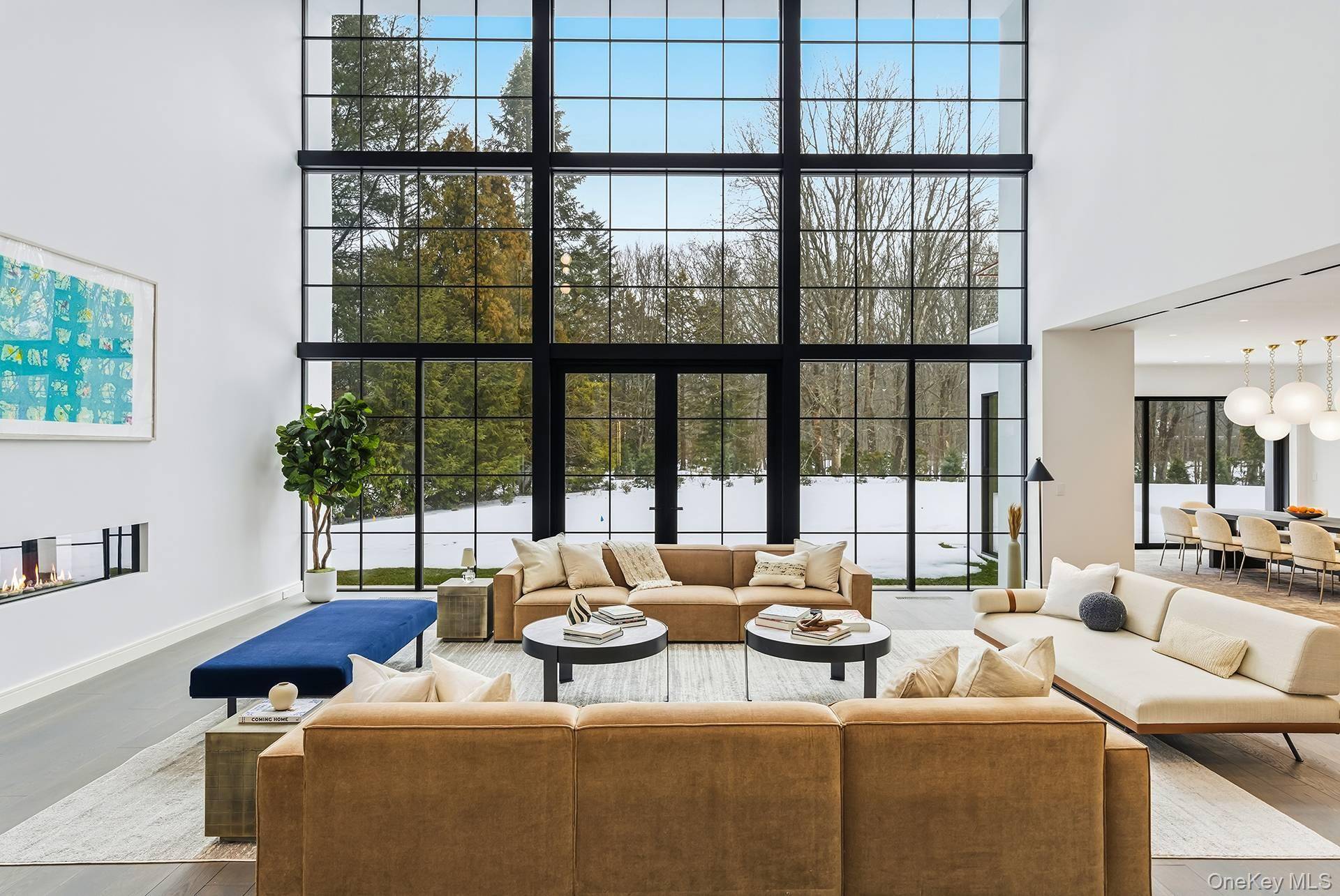 6 Bedroom Home for Sale in East Hampton - NY - USA - 3