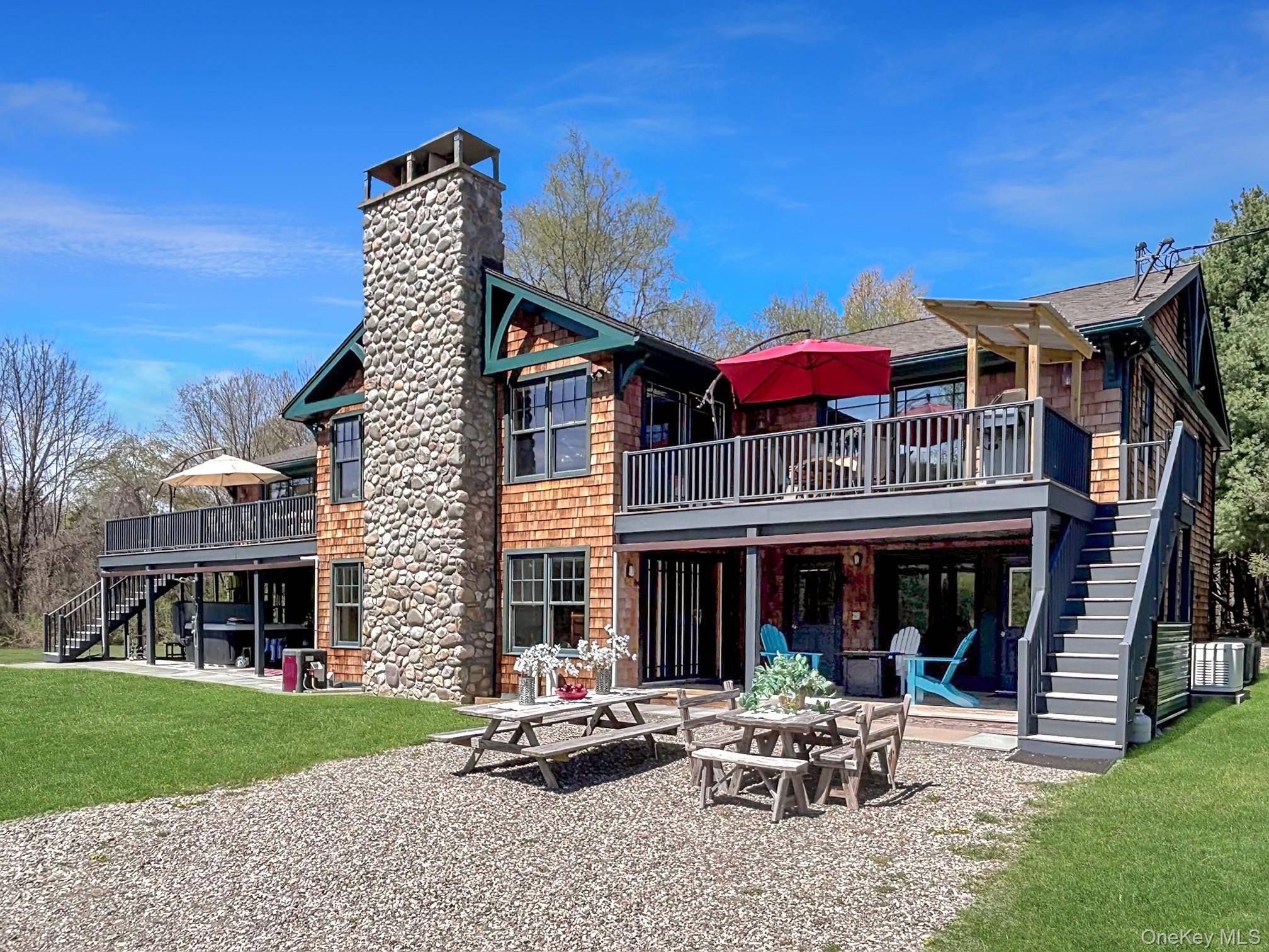 6 Bedroom Home for Sale in Elizaville - New York - USA - 1