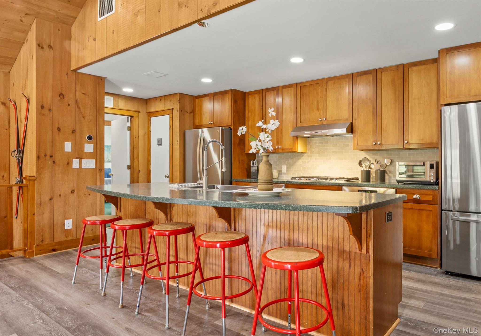 6 Bedroom Home for Sale in Elizaville - New York - USA - 5